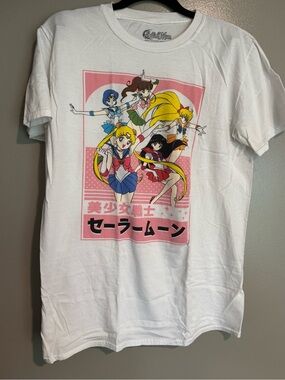 Hot Topic White Sailor Moon Group Graphic Tee with Pink Panel